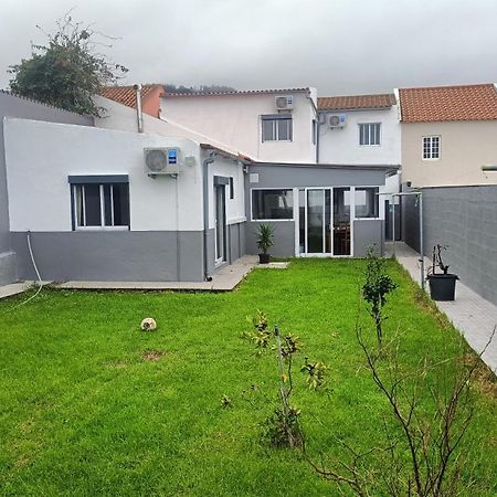 Casa Das Capelas - Perfect For Families Понта Делгада Екстериор снимка